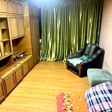 Івана Миколайчука вул. (Серафимовича), 17