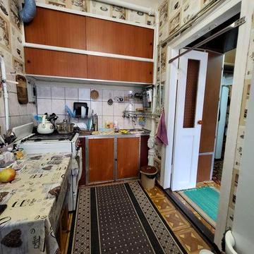 2 х комн.кв в районе Металлургов / 3 этаж / полномтражная