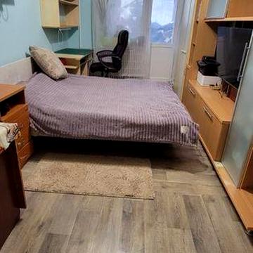 Продам 3 комнатую квартиру метро Победа