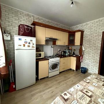 Продам 3-х комнатную квартиру