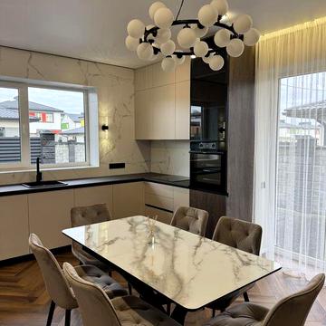 Продам Двоян з Ремонтом. Асфальтований доїзд!