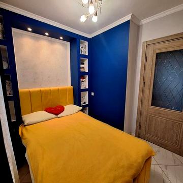 Продам 3к квартиру з меблями та технікою у Гусятині