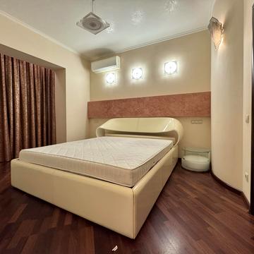 Турівська вул., 29