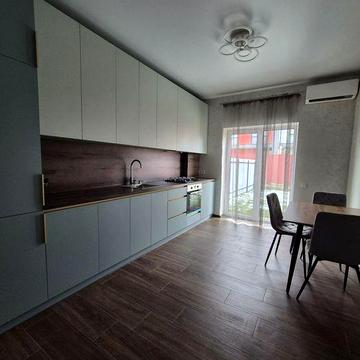 Сучасний новенький ремонт. Газове опалення - супер пропозиція