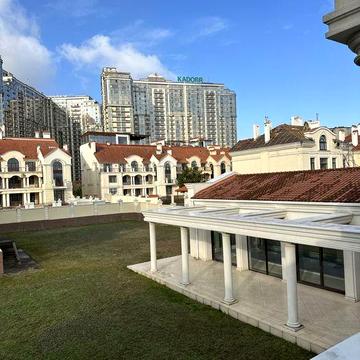 Продам дом с ремонтом в престижном комплексе Королевские сады