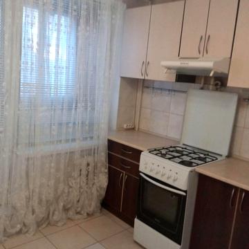 Березняківська вул., 2