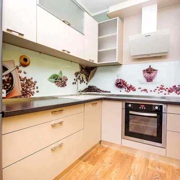 Урлівська вул., 40