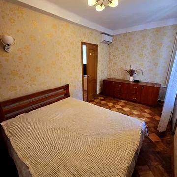 Ольжича вул., 21