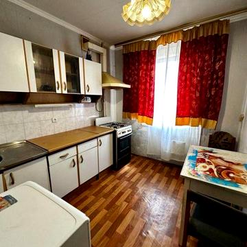 1-кімнатна/ не малосімейка/ Вокзальна