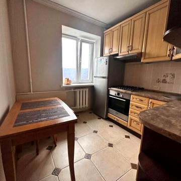 Голосіївський просп. (40-річчя Жовтня), 106/2