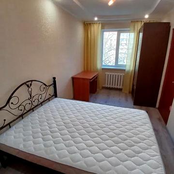 Миколи Василенка вул., 8