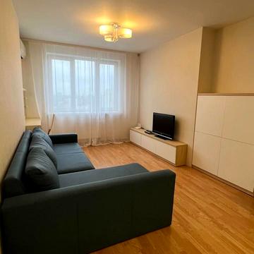 Феодосійська вул., 3-В