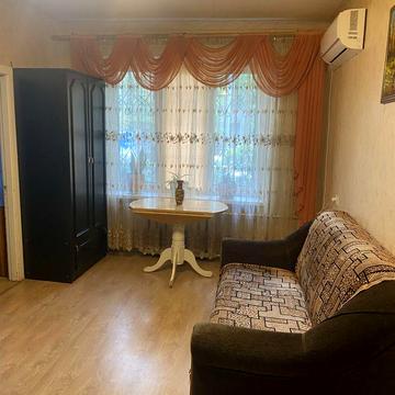 Григорія Чупринки вул. (Чудновського), 6