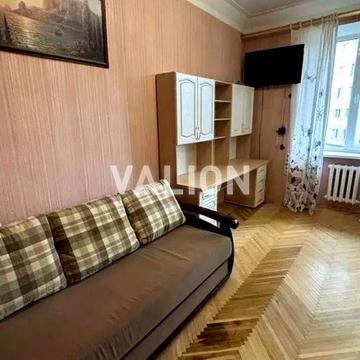 Продаж 2-к. квартири ремонт, вул. Героїв Оборони, м Виставковий центр