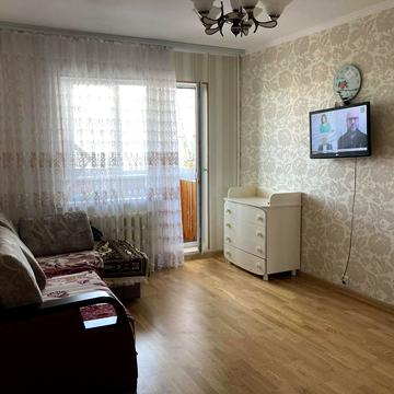 Йорданська вул. (Лайоша Гавро), 3