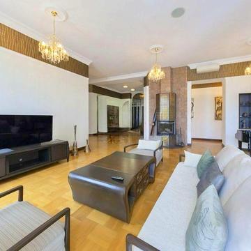 Велика Васильківська вул. (Червоноармійська), 26