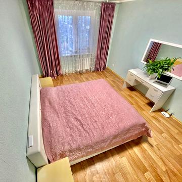 Григорія Ващенка вул., 7