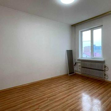 Продаж просторої 5-кімнатної квартири на Озерній! Вулиця Кармелюка