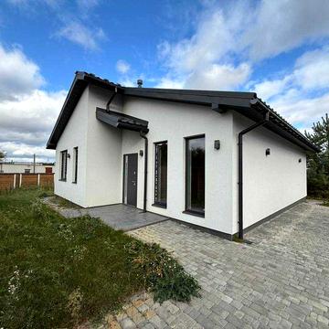 Продам будинок 7 соток! Бобриця! Сосни на території!