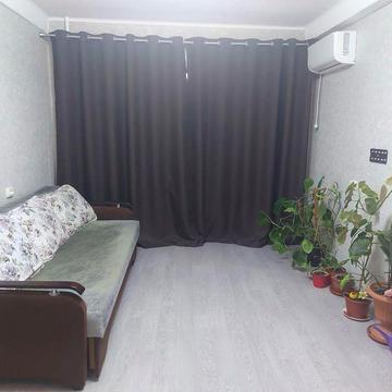 Оренда довгострокова 1 кімнатноі квартири по вилиці Украінська,29