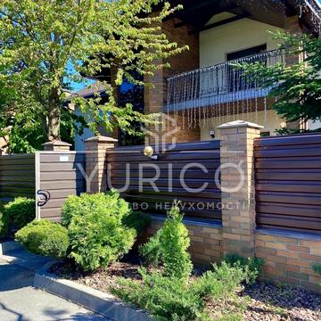 Лісова вул.