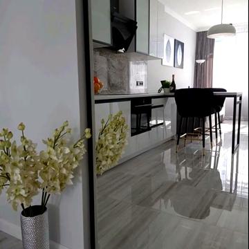 Євгена Сверстюка вул. (Марини Раскової), 6