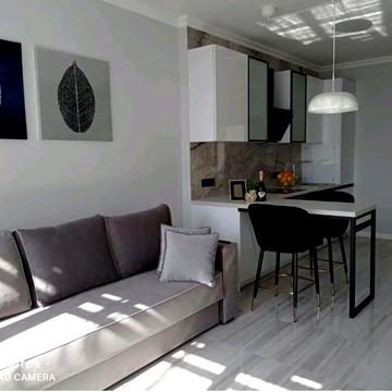 Євгена Сверстюка вул. (Марини Раскової), 6