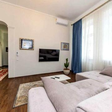 Євгена Чикаленка вул. (Пушкінська), 28/9