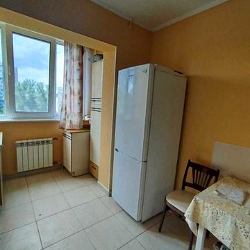 Сдаётся 3 к.кв.Днпр.дор.74-чешка-газ-отличное состояние-уютная\тёплая.