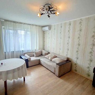 Сдаётся 3 к.кв.Днпр.дор.74-чешка-газ-отличное состояние-уютная\тёплая.