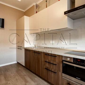 Андрія Верхогляда вул. (Михайла Драгомирова), 3