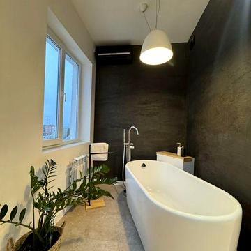 Продаж 3к квартири з ремонтом