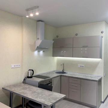 Каховська вул., 62