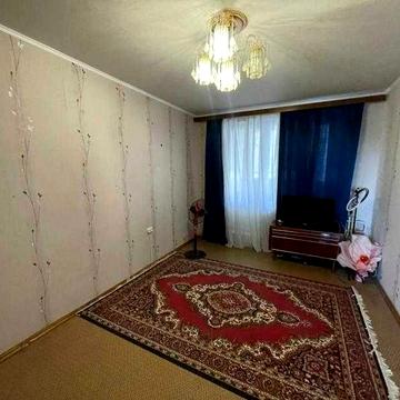 Продам 3 к " чешку" на Масельського