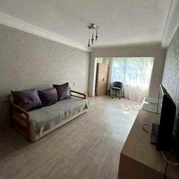 1-кімнатна квартира по вул. Героїв Полку Азов