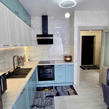 Європейського Союзу просп. (Правди), 45-А