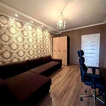 Топ ціна Анни Ахматової 34 метро Осокорки 77 кв Ривер молл Урлівська