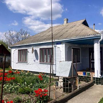 Продається  великий будинок