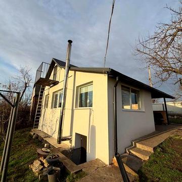 Продам будинок в селі Устя