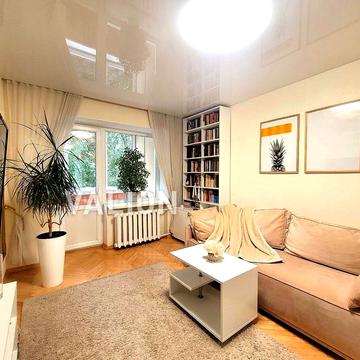 Гетьмана Кирила Розумовського вул. (Миколи Краснова), 8-А