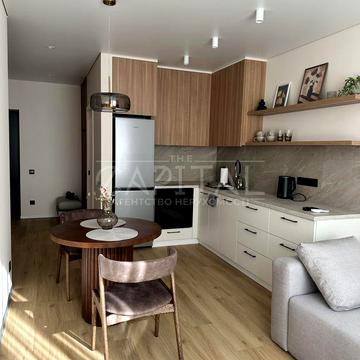 Олександра Олеся вул., 17