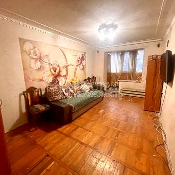 Продам 2 к квартиру Центр Європейська