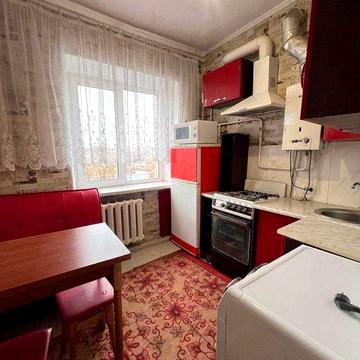 Продам 1к квартиру . Хороший житловий стан . Без комісії для покупця!