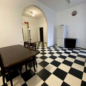 Здаю квартиру у самому центрі міста