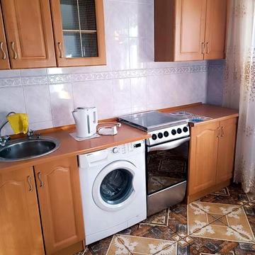 Здається 2 кімнатна квартира Урожай