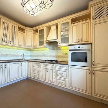 Продається 3-кімнатна квартира в центрі міста Стрий.Вулиця Дрогобицька