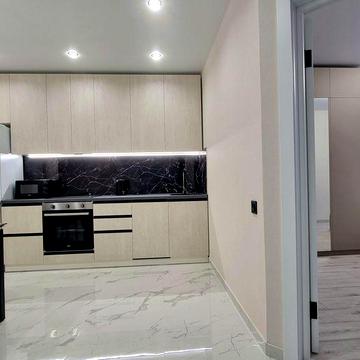 БЕЗ КОМІСІЇ.Перша здача авторської 2кімн.квартири51м2 в тихому центрі.