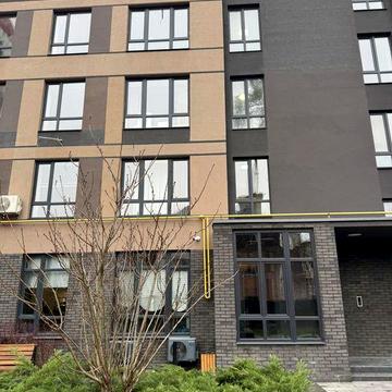 Продаж 2 кімнатна видова квартира