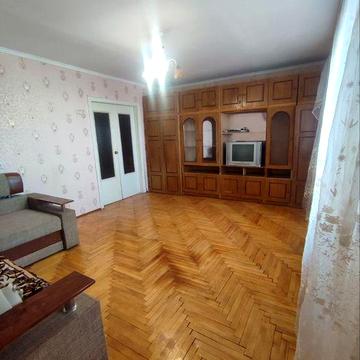 Здається в оренду велика 3кімнатна квартира по вул. Укр. Дивізії