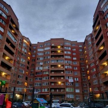 Продається простора 1-кімнатна квартира в новобудові вул.Парусна